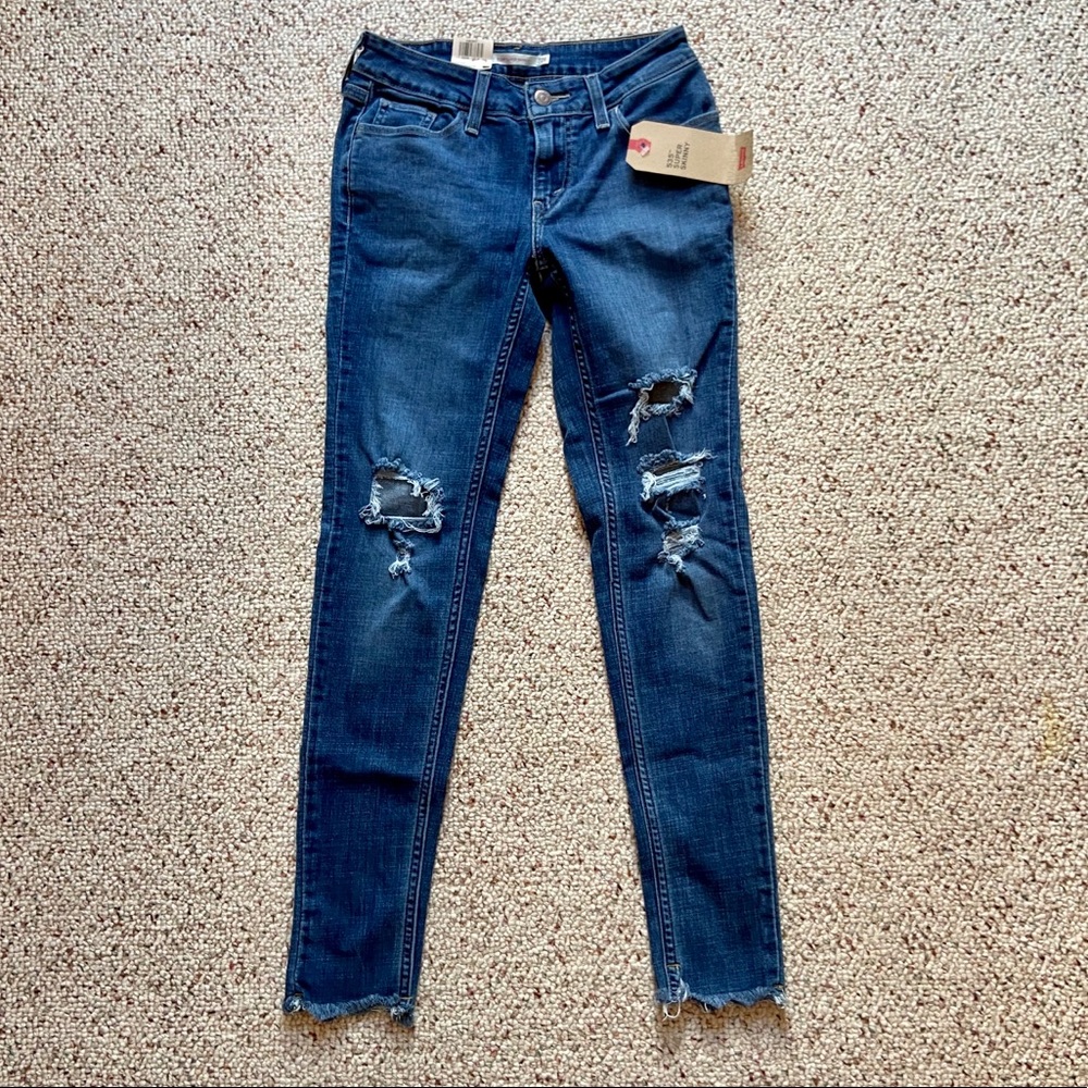 NWT Levi’s 535 Super Skinny